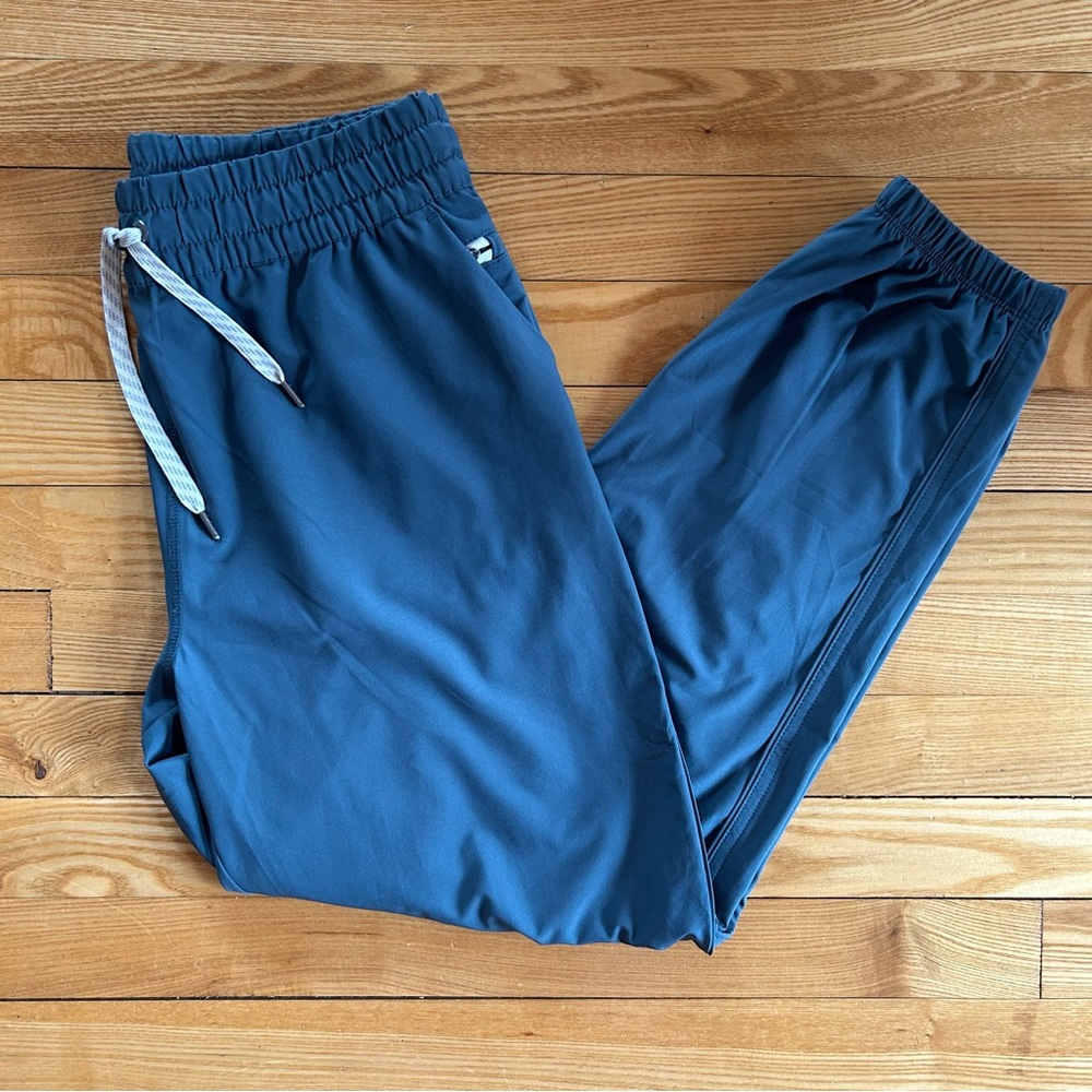Women’s Vuori Weekend Jogger